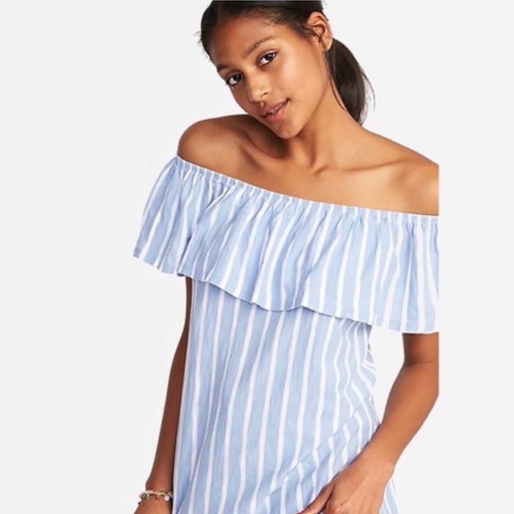 Old navy blue & white stripe off the shoulder top
